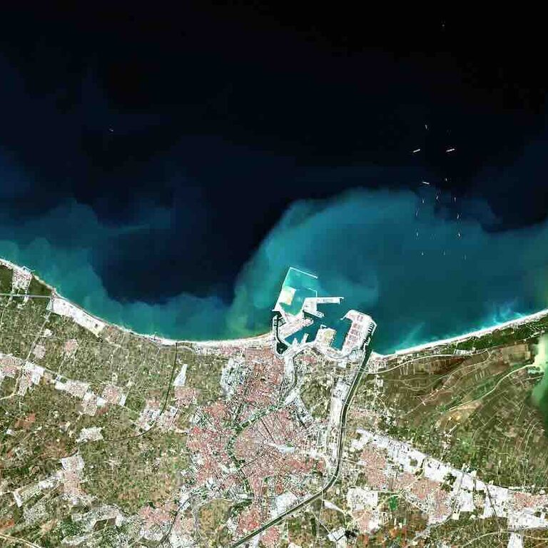 Cities and nature from orbit: the 6th international “Seize the beauty of our Planet” contest - Valencia Sentinel 2025 10 01 banner for contest news
