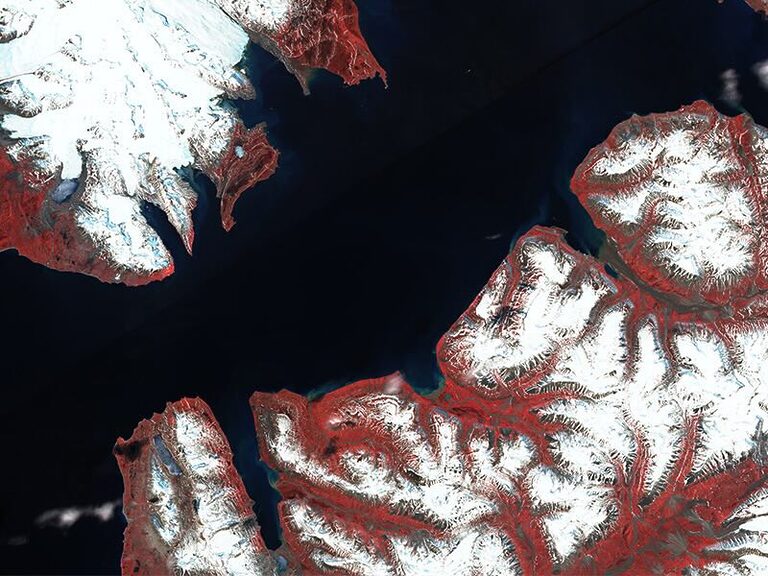 Contest 2025 - 6070092 svalbard longyearbyen