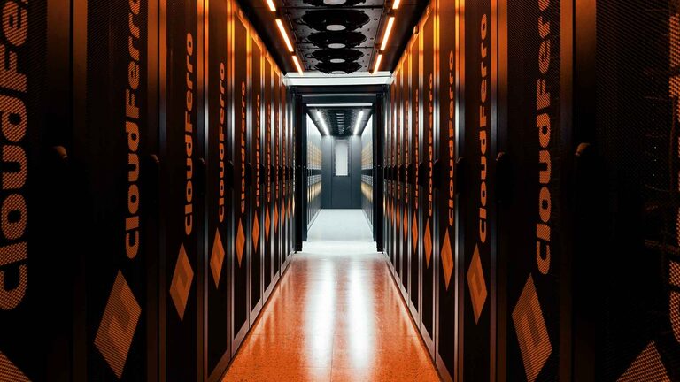 Homepage - CloudFerro DC Lodz orange